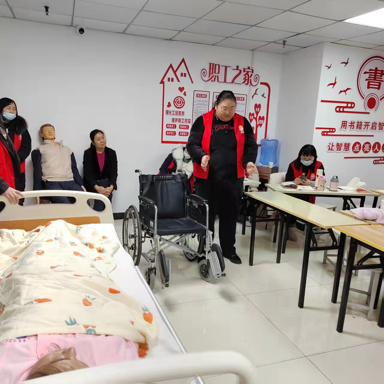 宅男视频在线观看免费家政----護工培訓